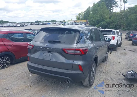 2025 Ford Escape St-Line from USA, damaged, VIN 1FMCU0MN8SUA64138